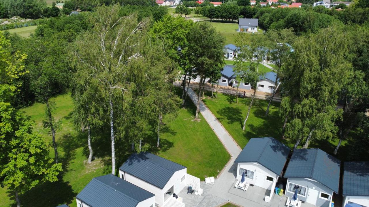 Lumi Resort Domki Letniskowe Z Podgrzewanym Basenem ريفال المظهر الخارجي الصورة