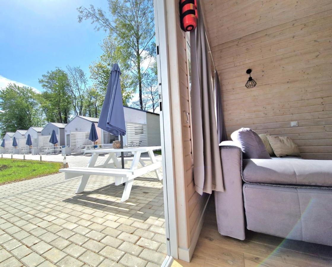 Lumi Resort Domki Letniskowe Z Podgrzewanym Basenem ريفال المظهر الخارجي الصورة